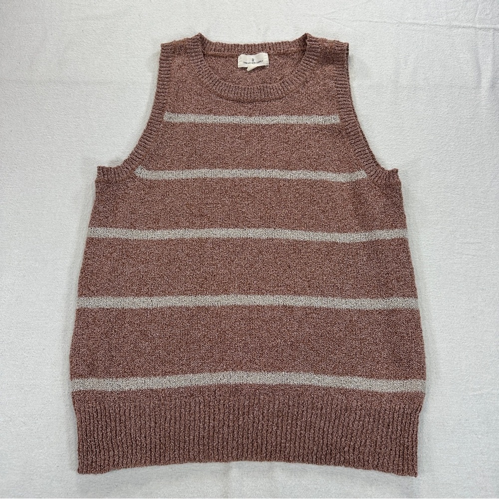 Thread and Supply Womenβs Dusty Rose Striped Sleeveless Knit Top SzS